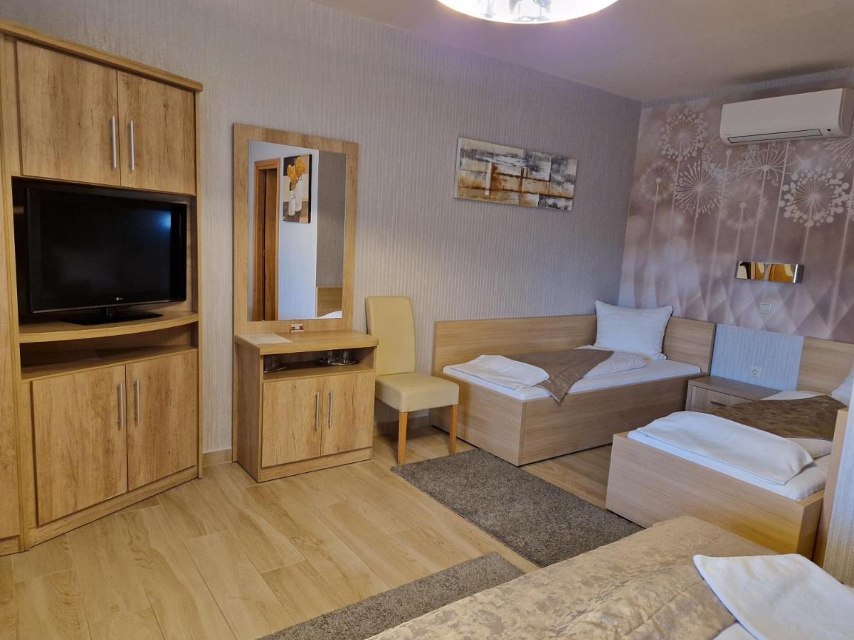 Csalanosi Vendeghaz Hotel Kecskemet Ngoại thất bức ảnh