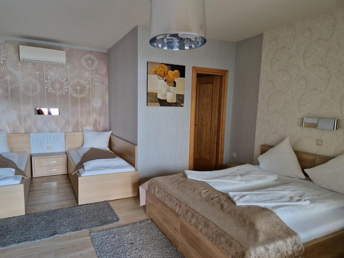 Csalanosi Vendeghaz Hotel Kecskemet Ngoại thất bức ảnh
